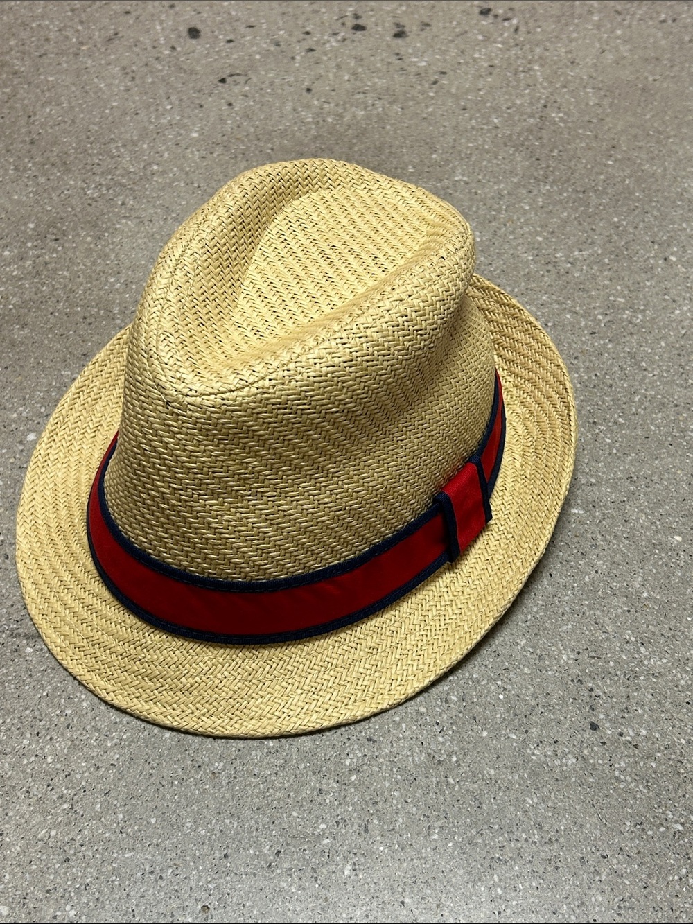 Men's Straw Trilby with Red Trim